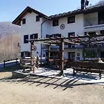 Ranch Dei Salassi Alpstuga *