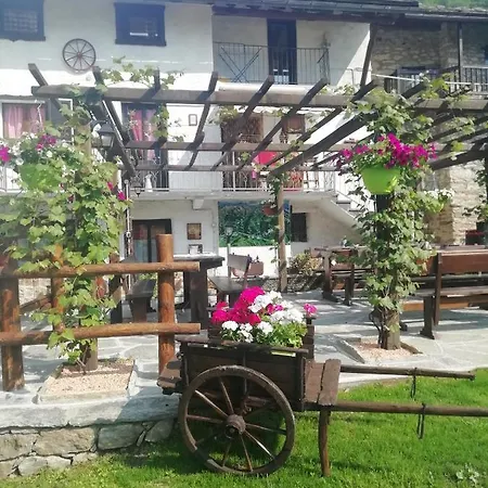 샬레 Ranch Dei Salassi Del Suc *