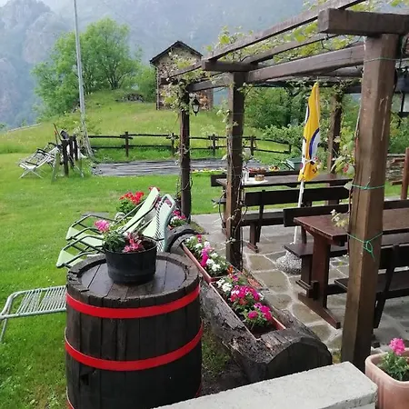 Alpehytte Ranch Dei Salassi *